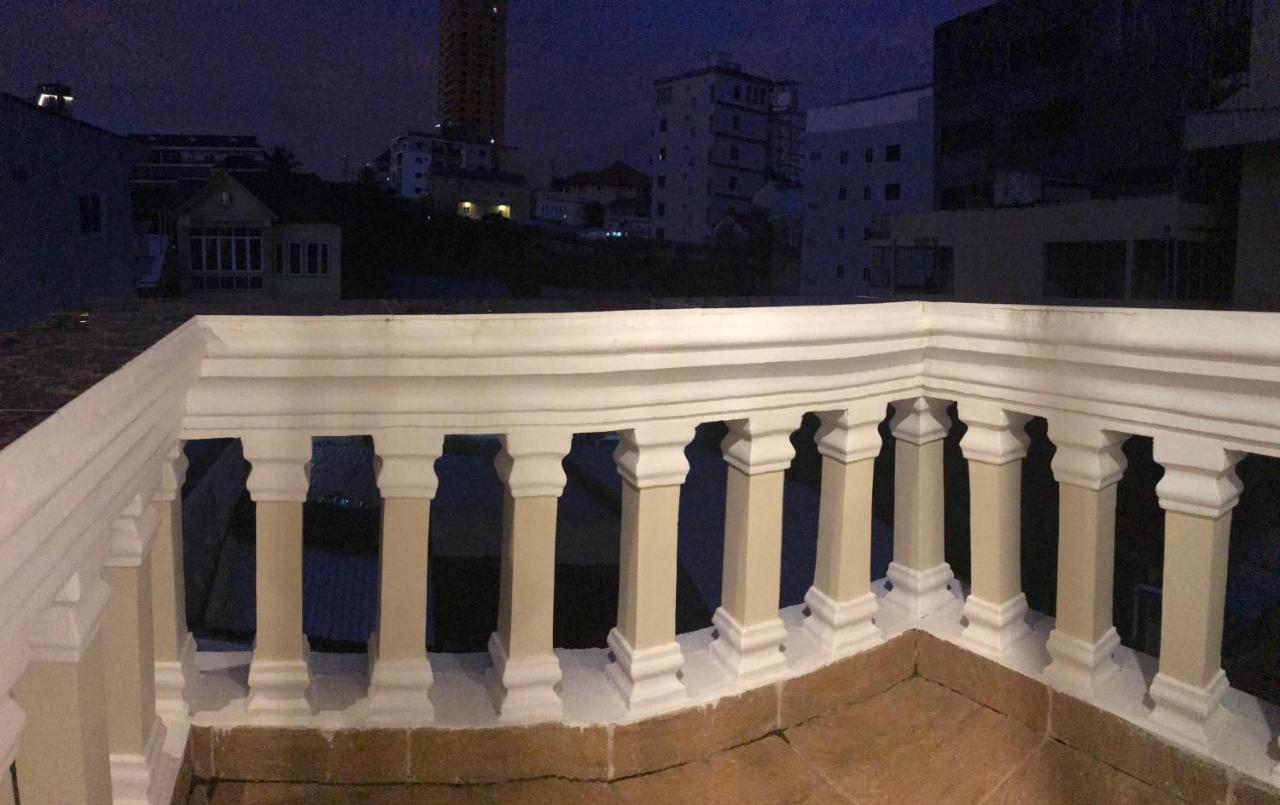 Lk Apartment & Hotel 시아누크빌 외부 사진